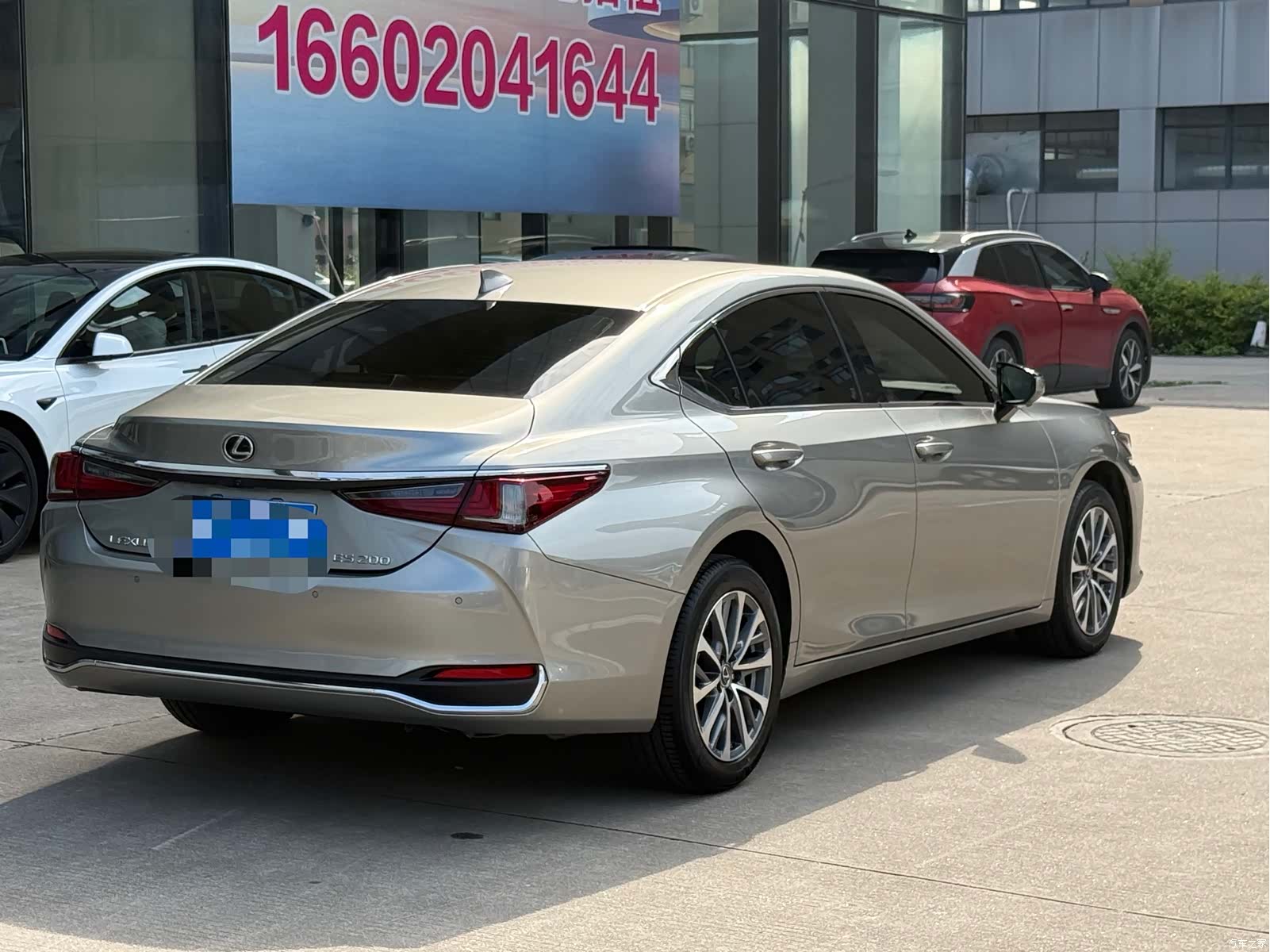 Lexus ES, 2024 8