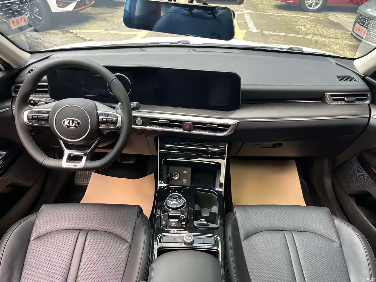 Kia K5, 2021 11