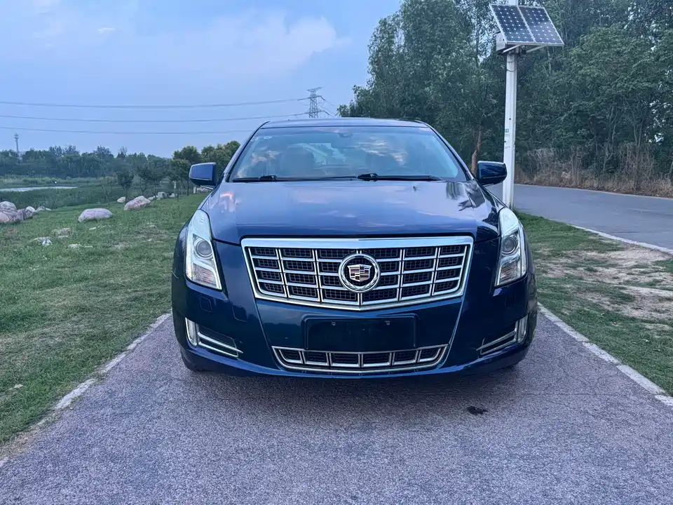 Cadillac XTS