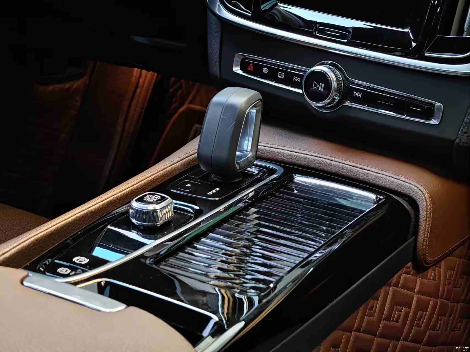 Volvo S90, 2022 14