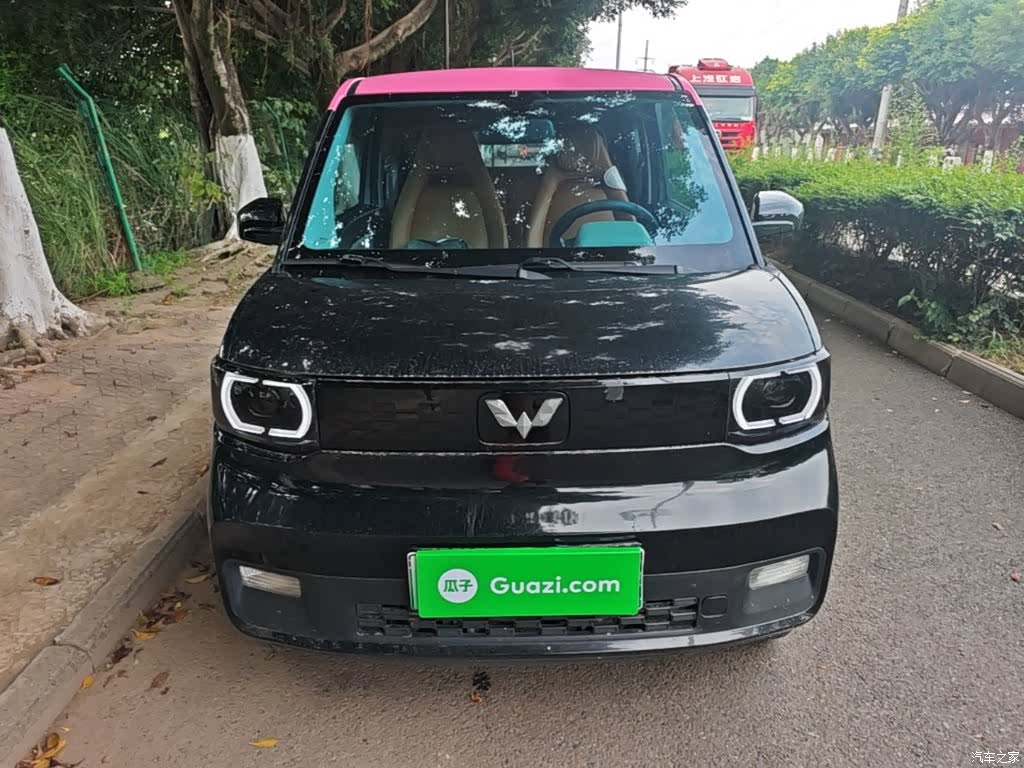 Wuling MINIEV, 2020 3