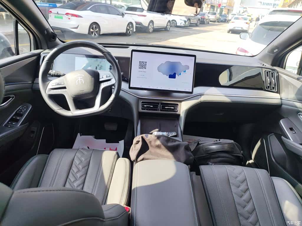 BYD Song, 2025 10