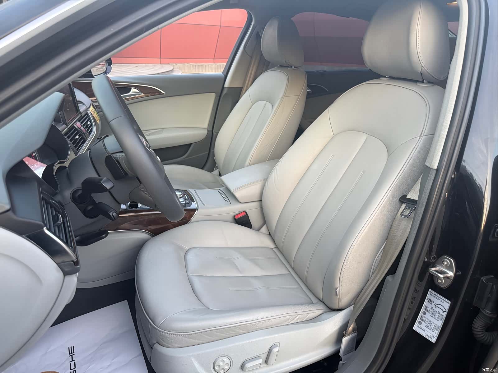 Audi A6L, 2013 10