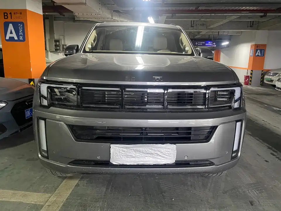 Beijing BJ60 Thunder