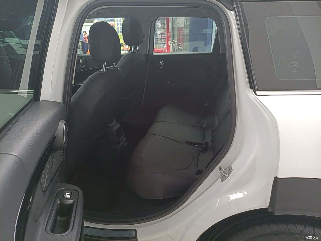 Mini Countryman, 2019 12
