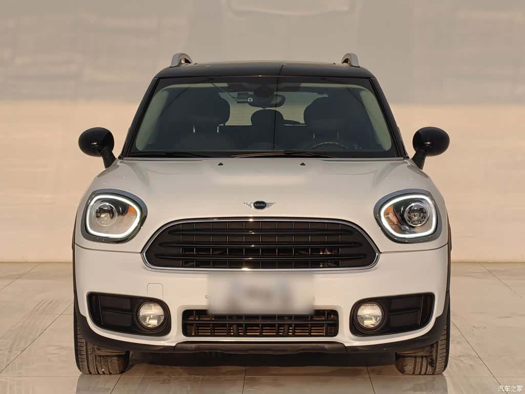 Mini Countryman, 2019 25