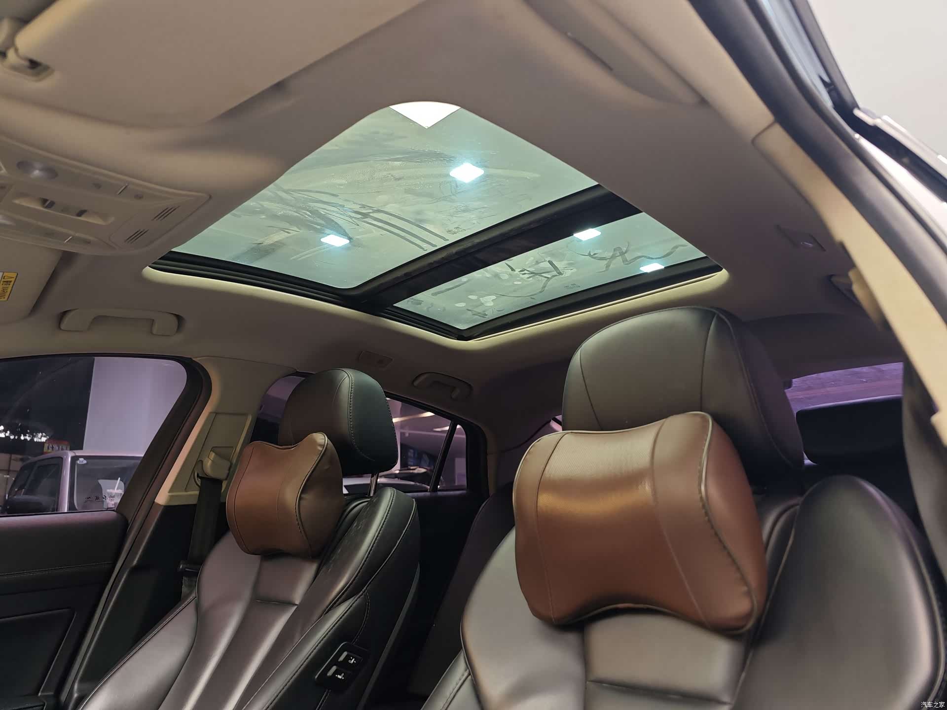 Hongqi H5, 2021 13