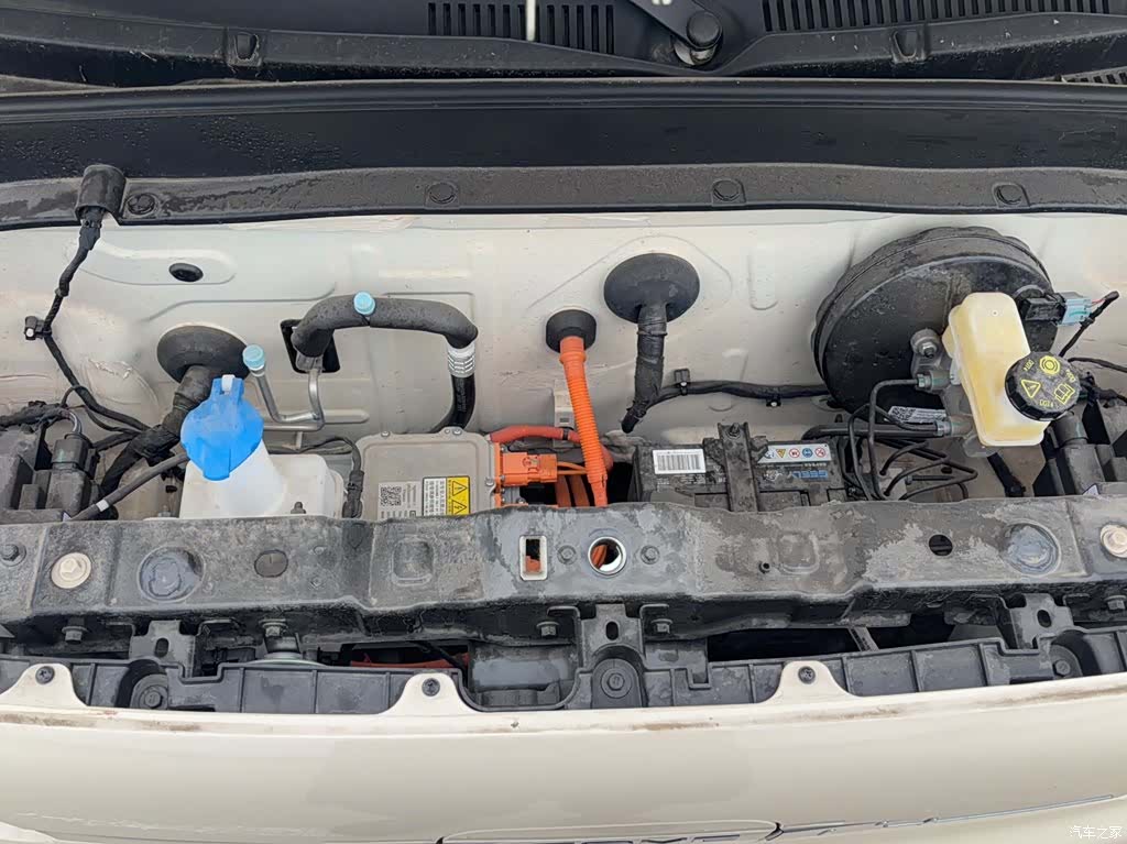 Geely Panda, 2025 8