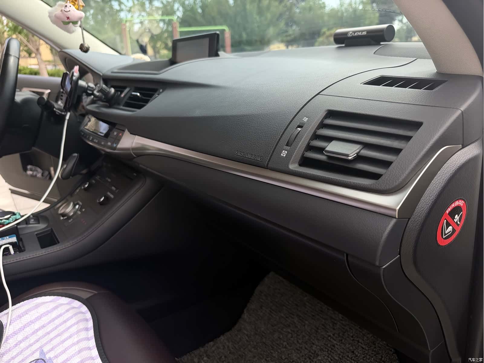 Lexus CT, 2019 9