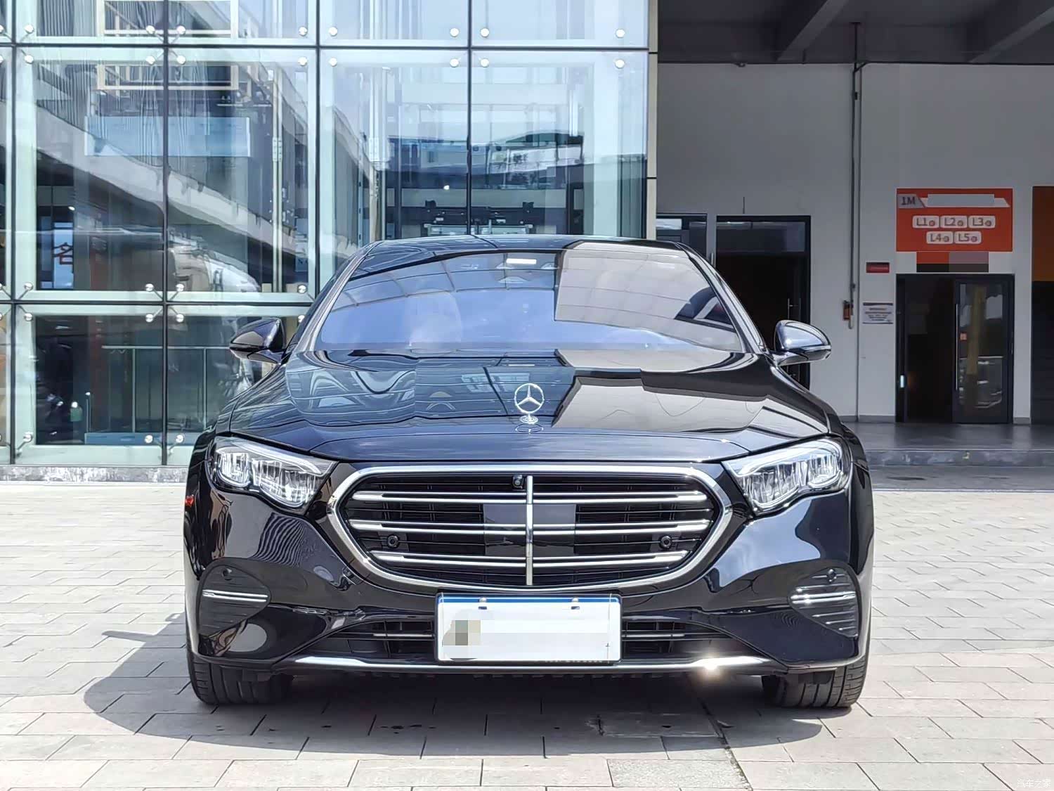 Mercedes-Benz E-Class, 2024 2