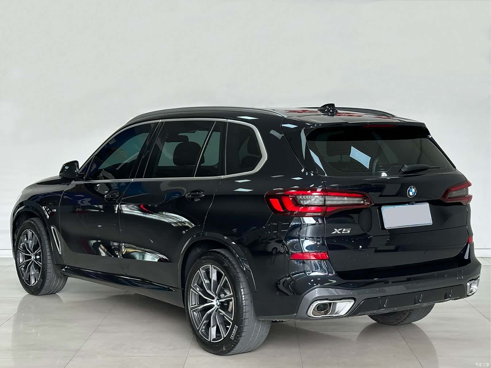 BMW X5, 2023 все фото