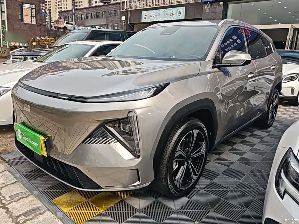 Geely Galaxy L7, 2024 1