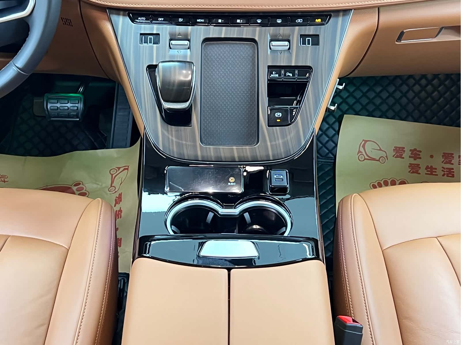 Hongqi HQ9, 2024 24
