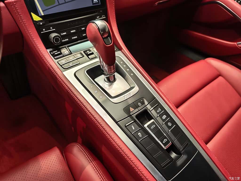 Porsche Boxster, 2022 14