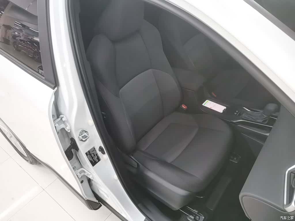 Toyota Frontlander, 2023 20