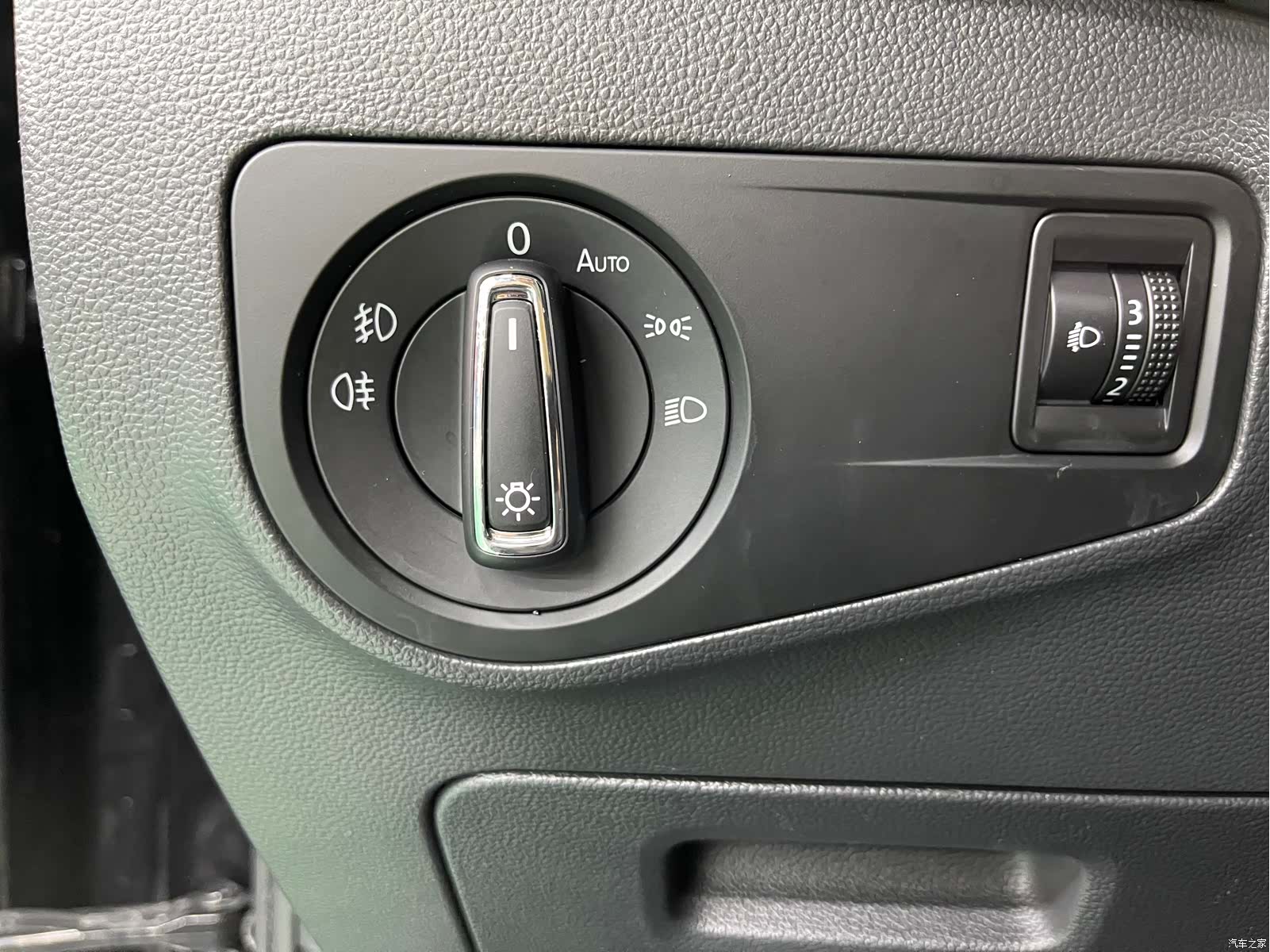 Volkswagen Tiguan L, 2020 18