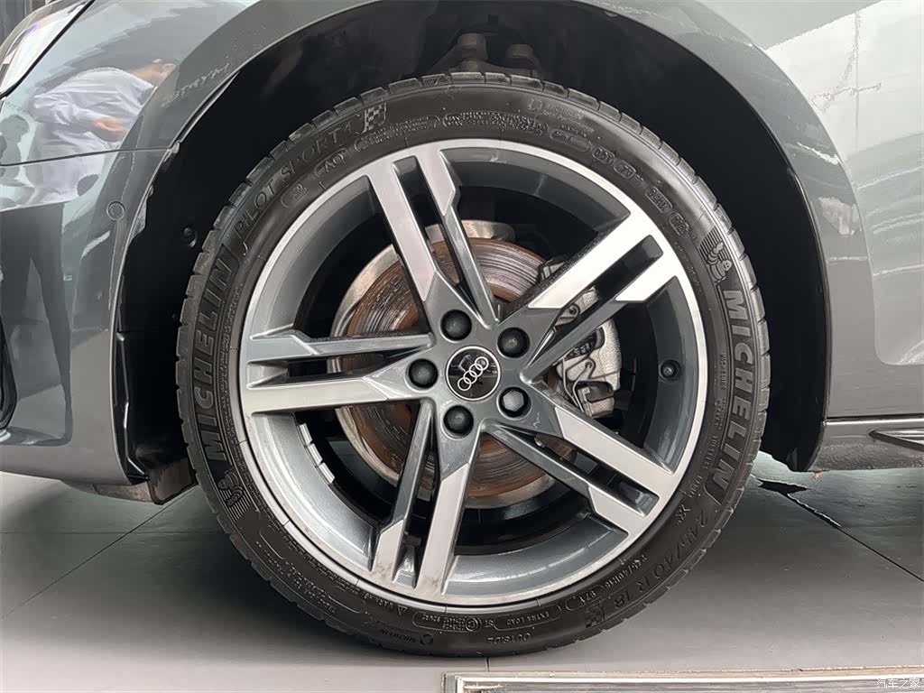 Audi A4L, 2023 16
