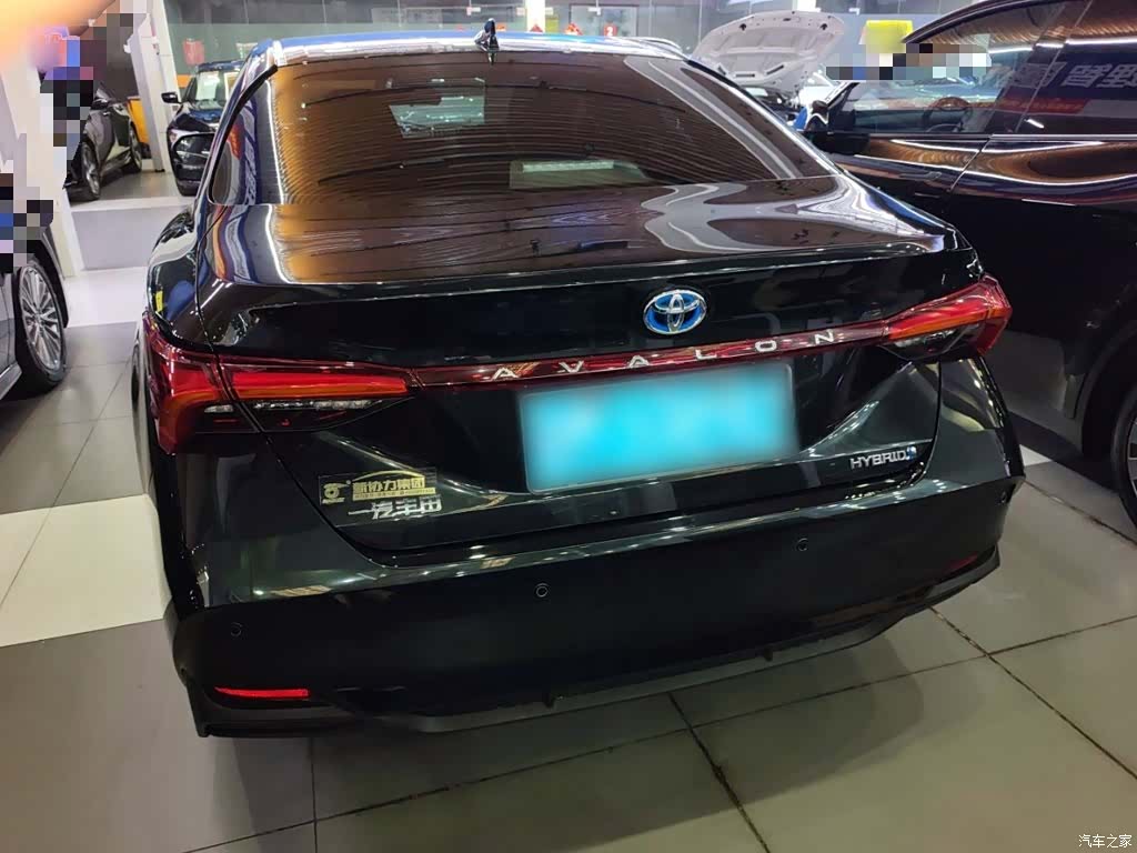 Toyota Avalon, 2023 6