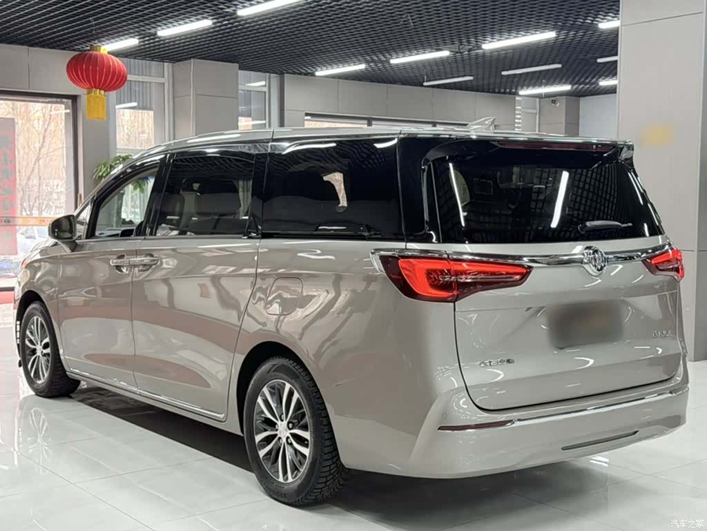 Buick GL8, 2023 25
