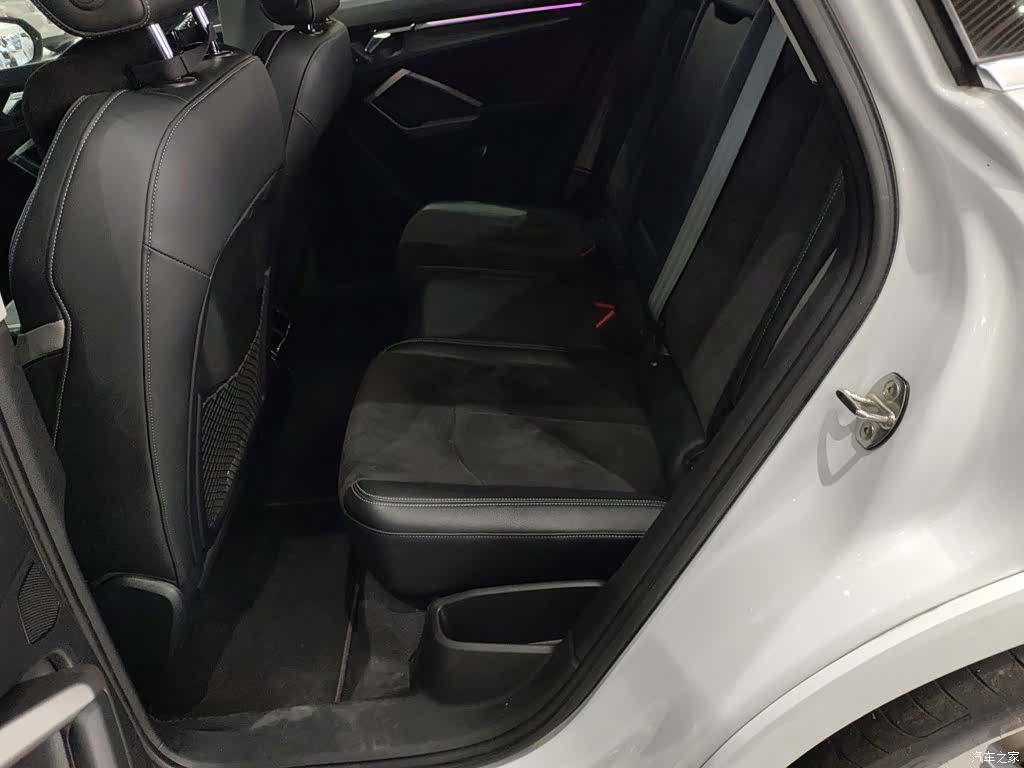 Audi Q3, 2020 13