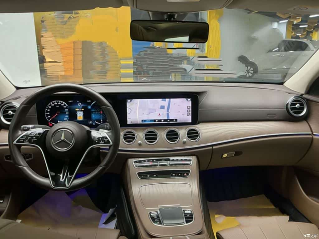 Mercedes-Benz E-Class, 2022 9