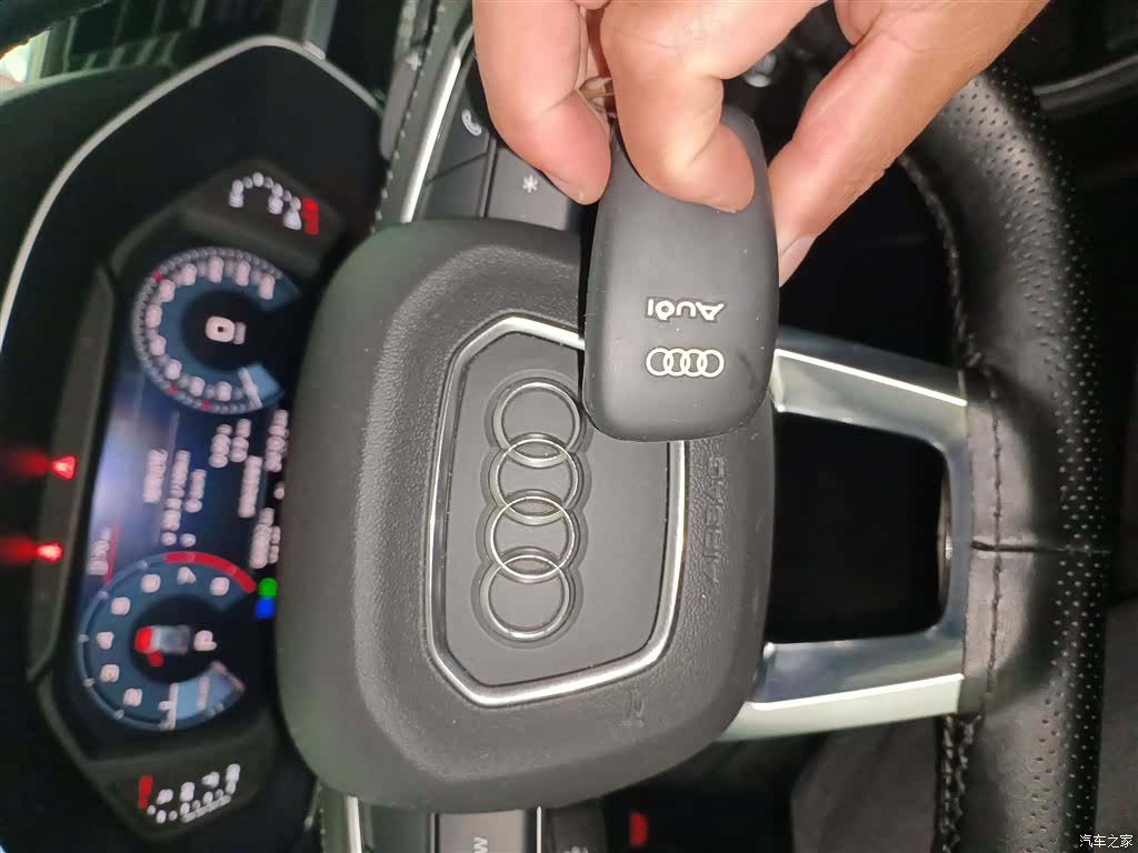 Audi Q3, 2021 9