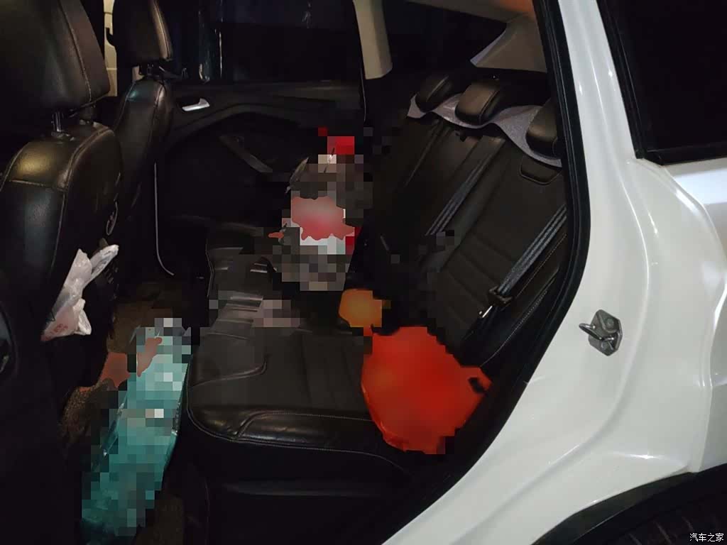 Ford Kuga, 2015 15