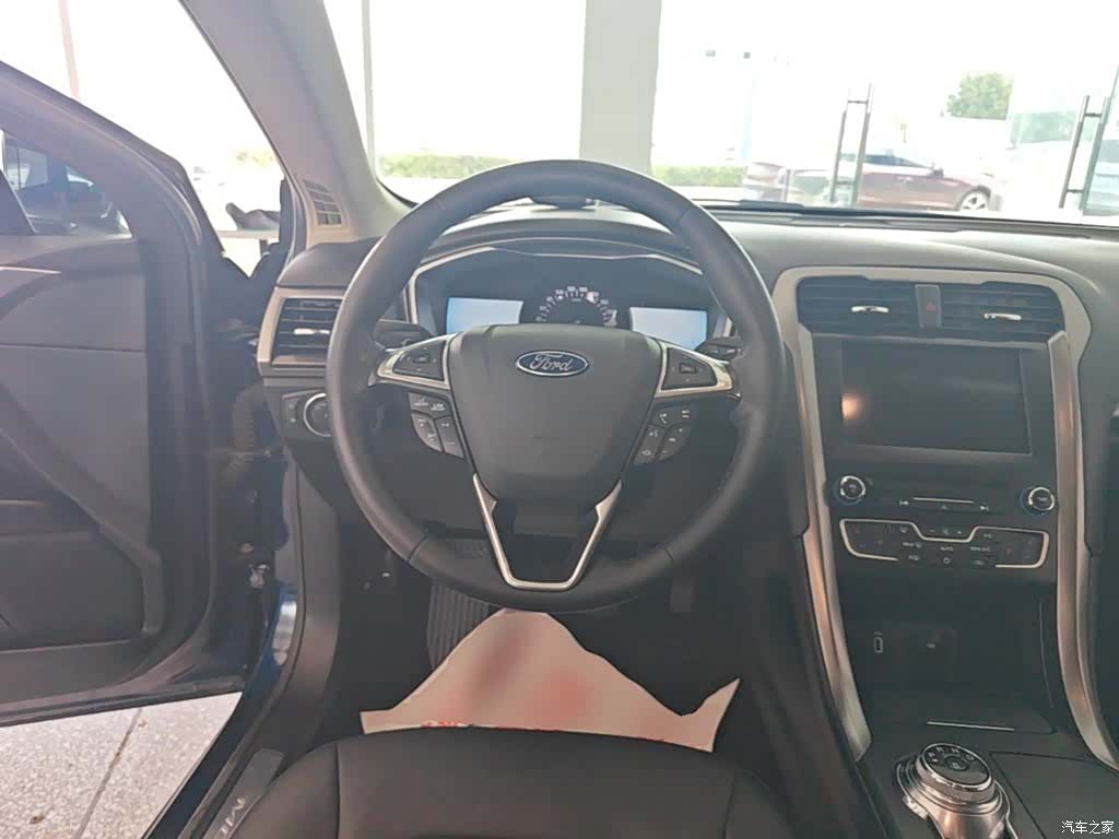 Ford Mondeo, 2017 11