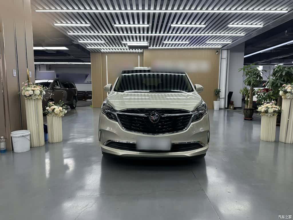 Buick GL8, 2021 13