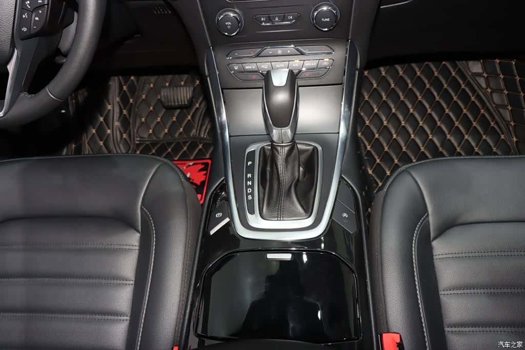 Ford Edge, 2019 15