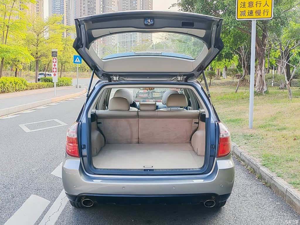 Subaru Outback, 2008 12