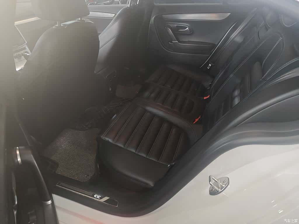 Volkswagen CC, 2016 13