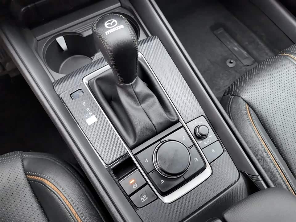 Mazda CX-50 line also