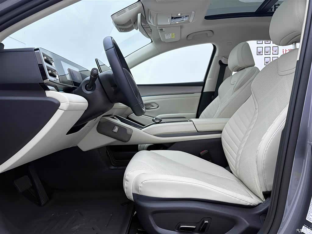 BYD Qin, 2024 19