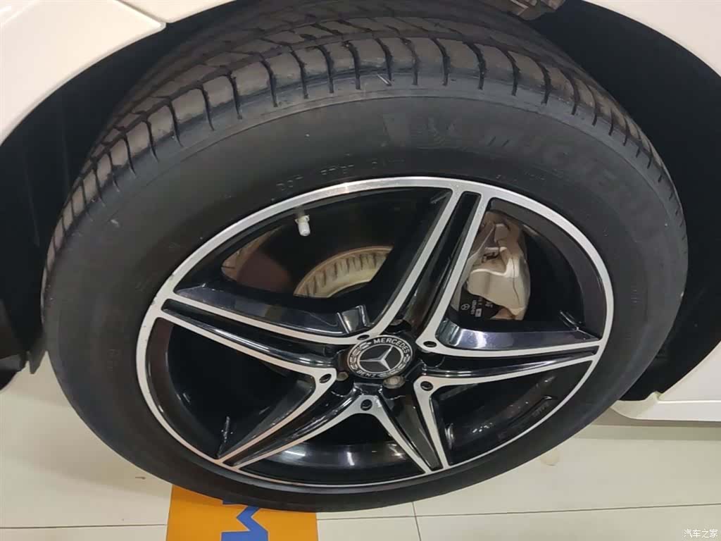 Mercedes-Benz E-Class, 2020 23