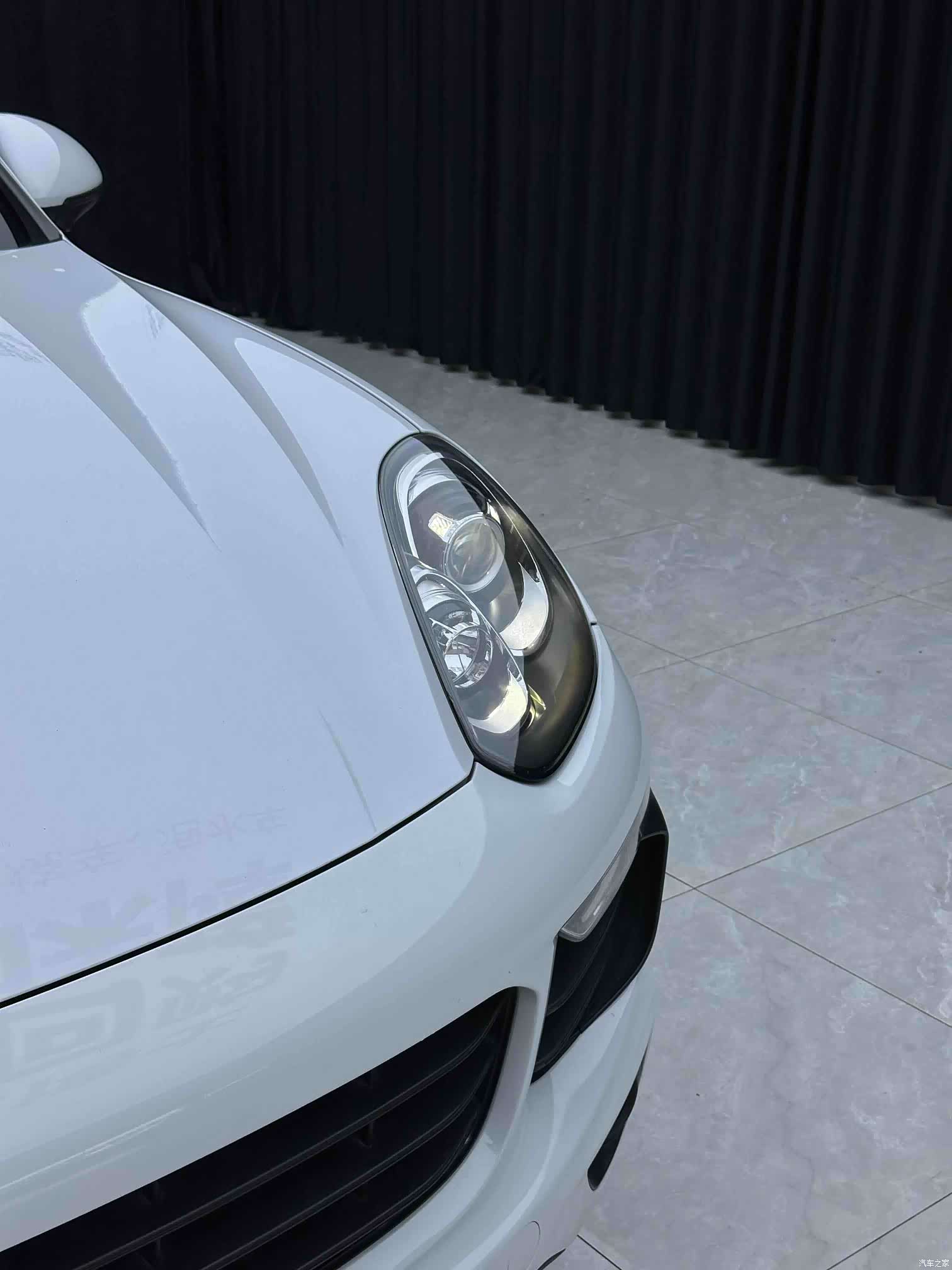 Porsche Cayenne, 2016 все фото