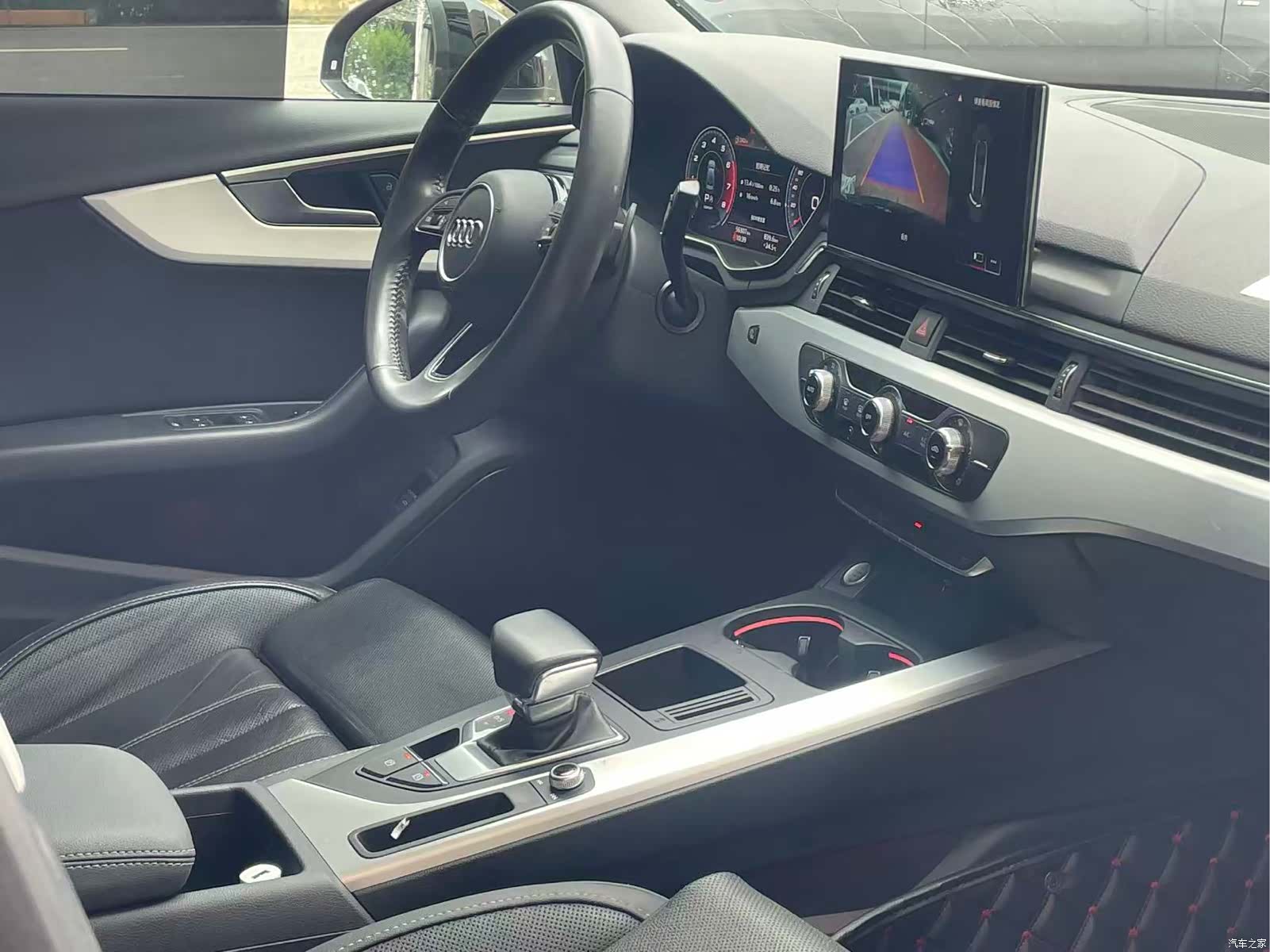 Audi A4L, 2021 9