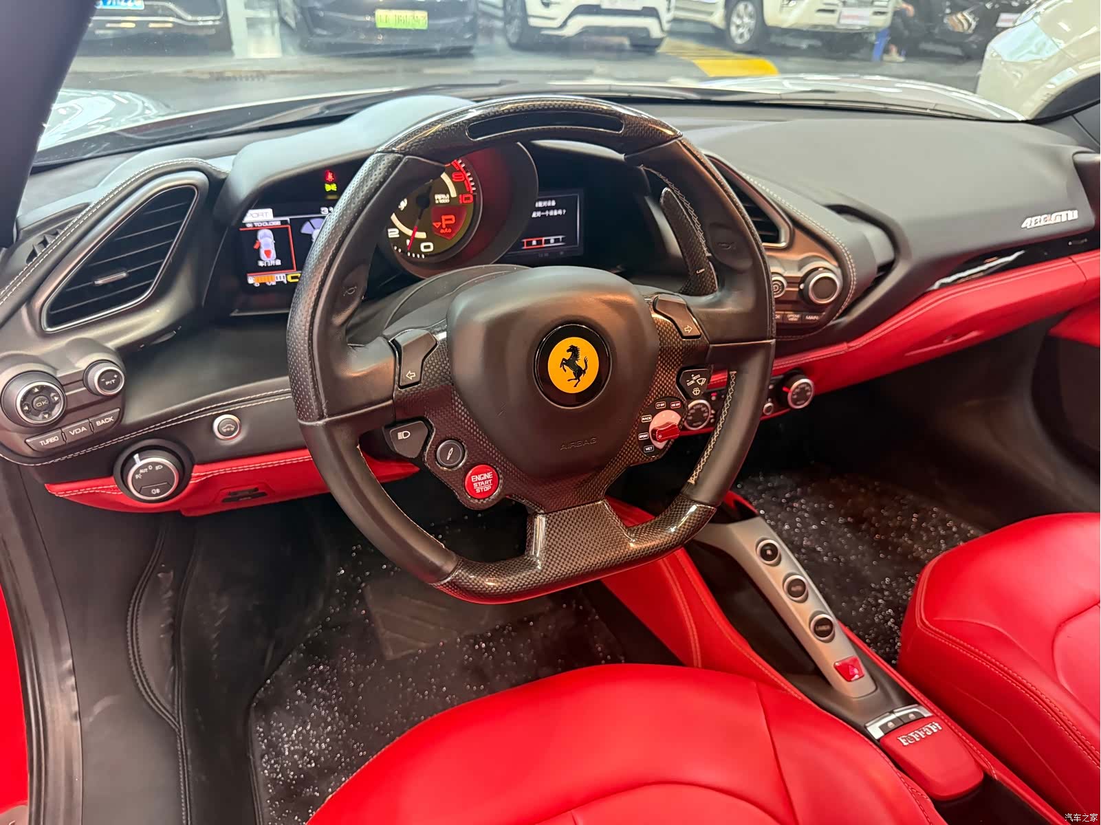 Ferrari 488, 2017 13