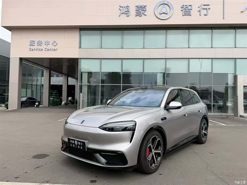 AITO M6, 2026 1