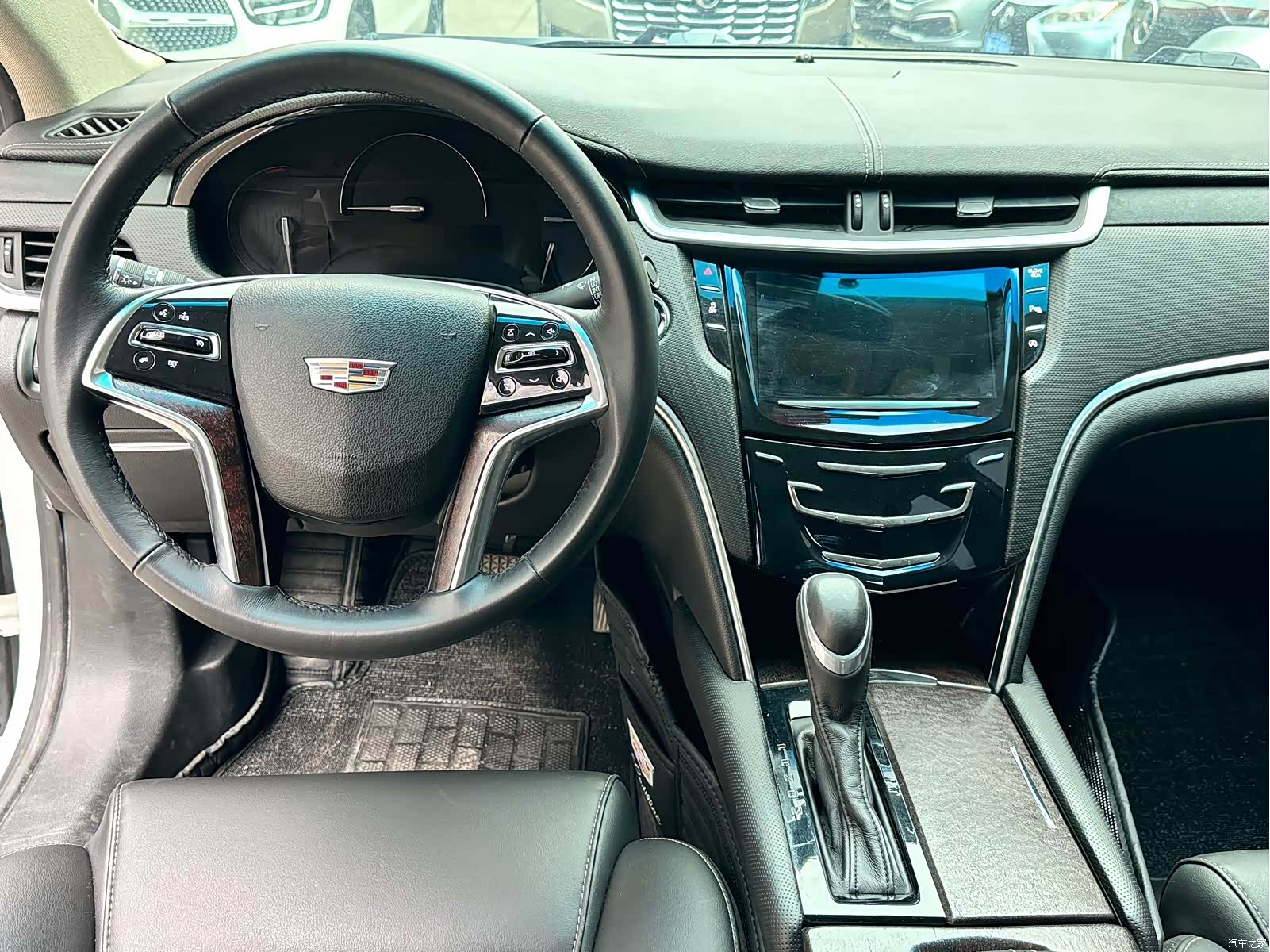 Cadillac XTS, 2018 11