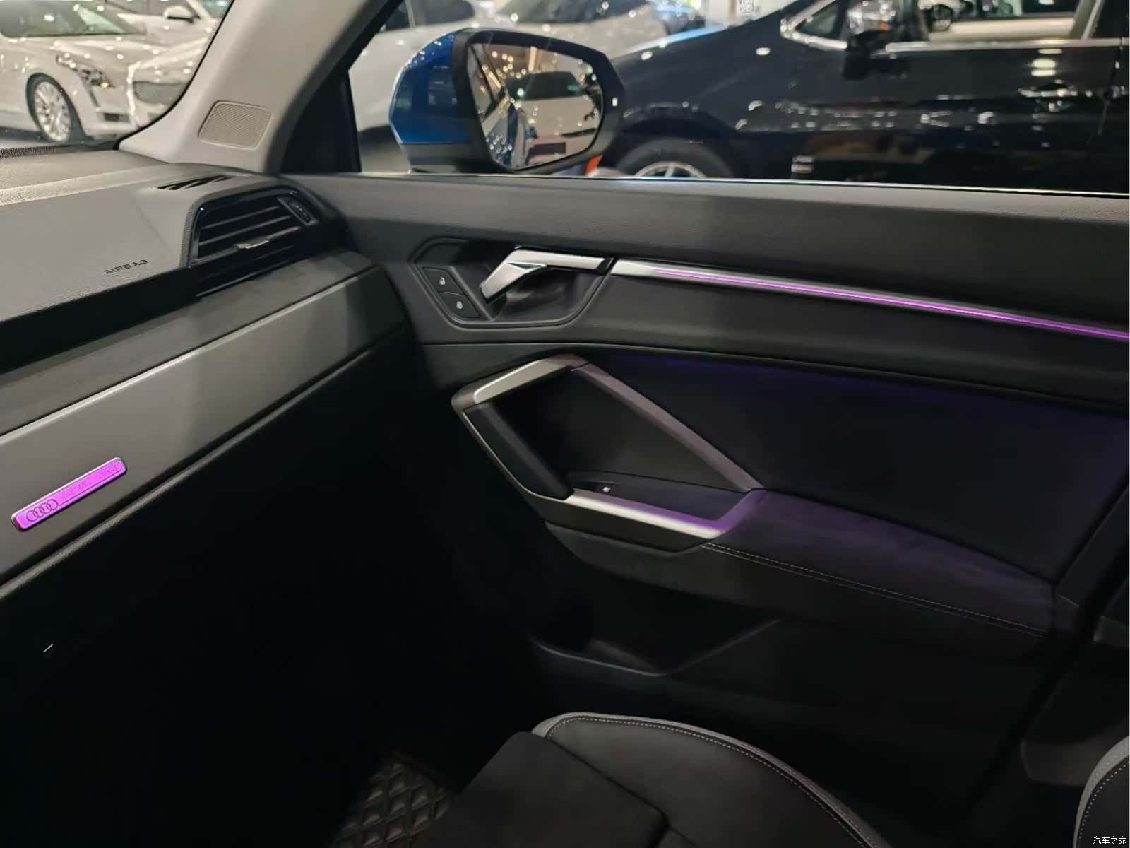 Audi Q3, 2022 11