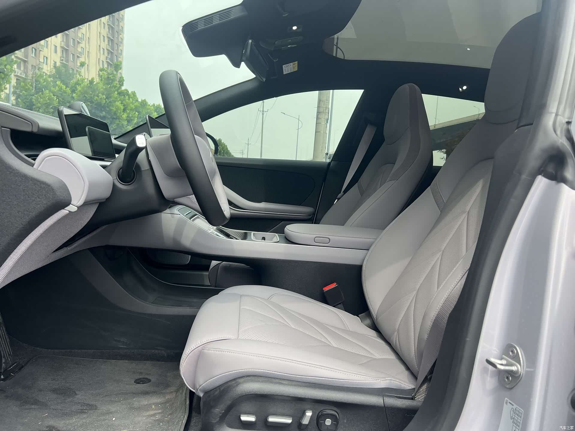 NIO ET5, 2025 8
