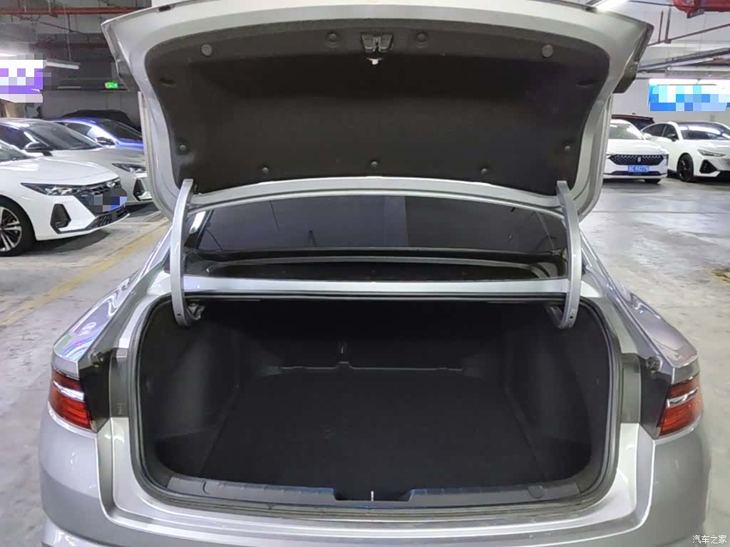 Geely Preface, 2022 19