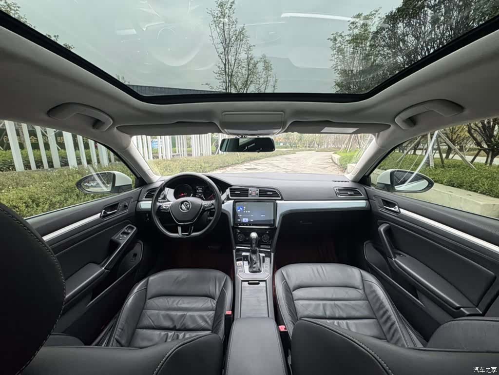 Volkswagen Lamando, 2016 14