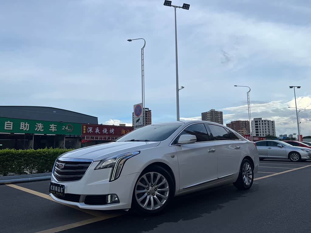 Cadillac XTS