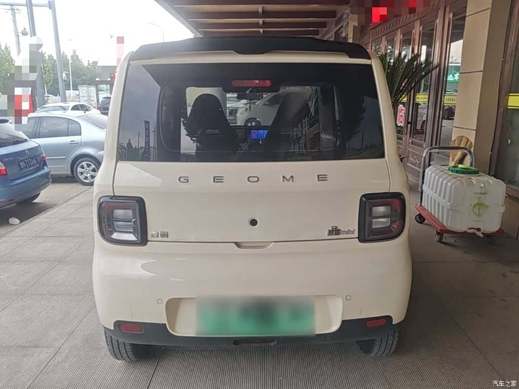 Geely Panda, 2025 6