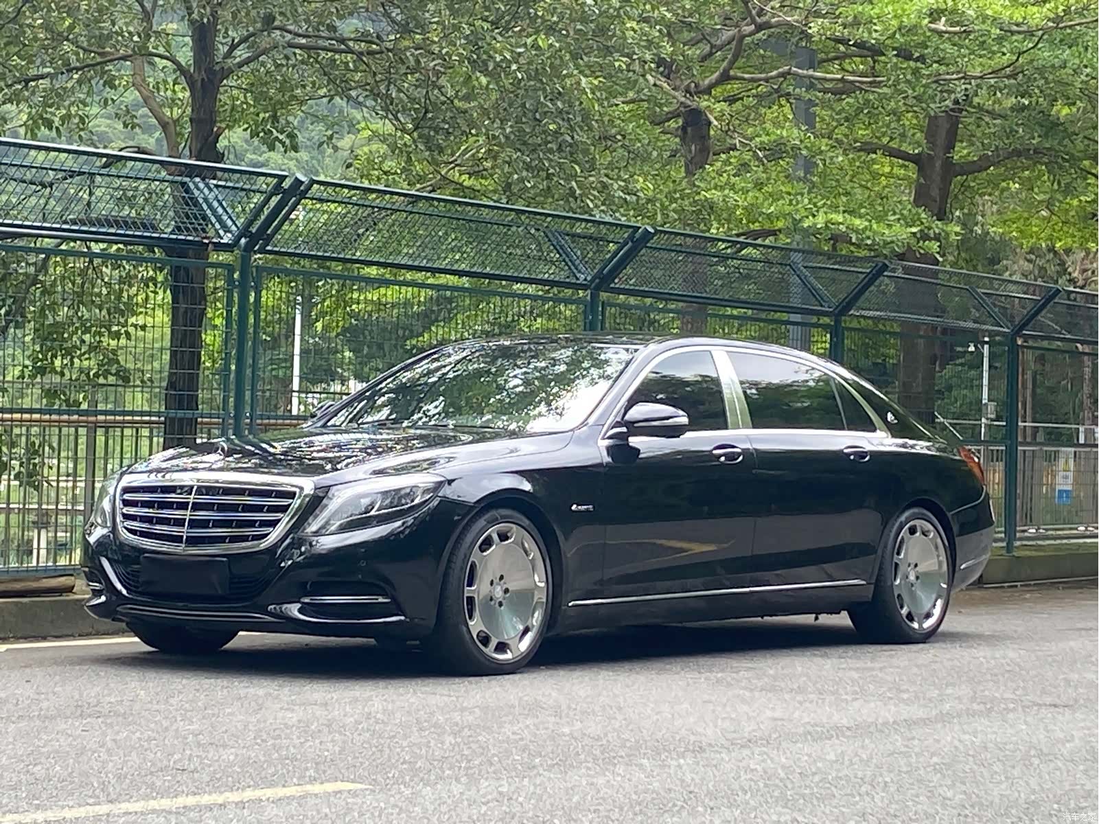 Maybach S-Class, 2016 1