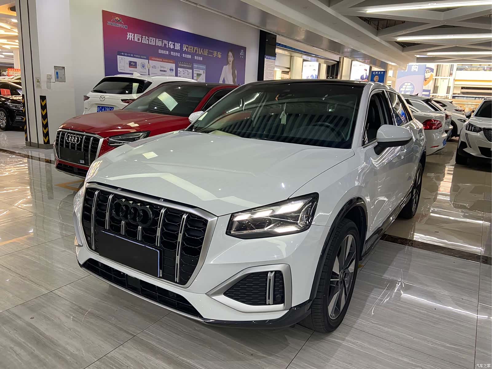 Audi Q2L, 2022 1