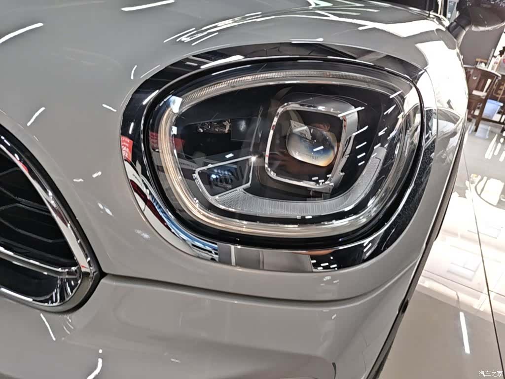 Mini Countryman, 2021 24