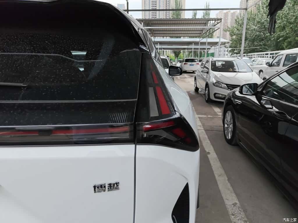 Geely Boyue, 2023 8
